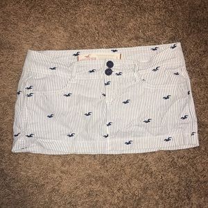 Hollister size 1 skirt